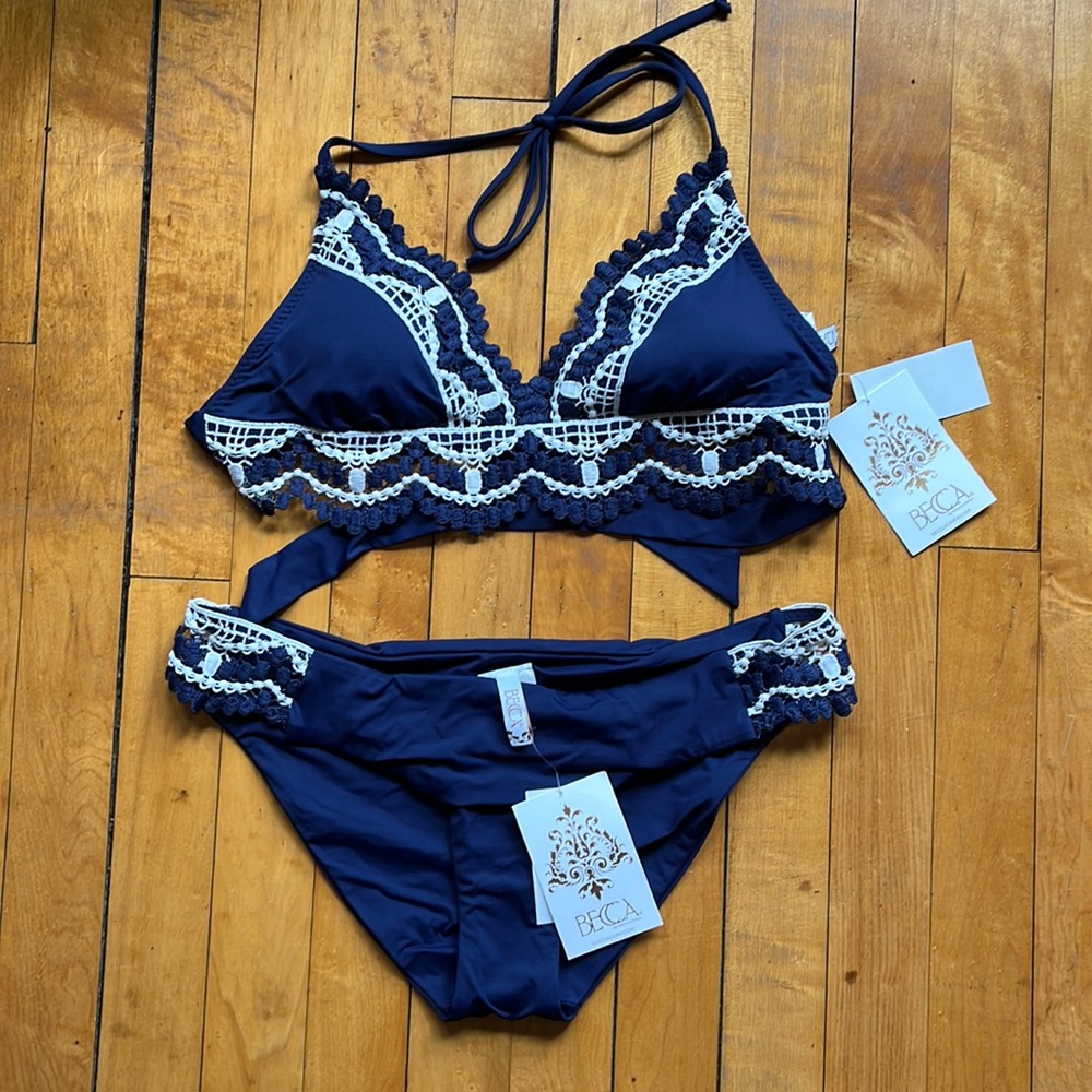 NWT Becca by Rebecca Virtue Delilah Crochet 2 piece Navy Bikini M